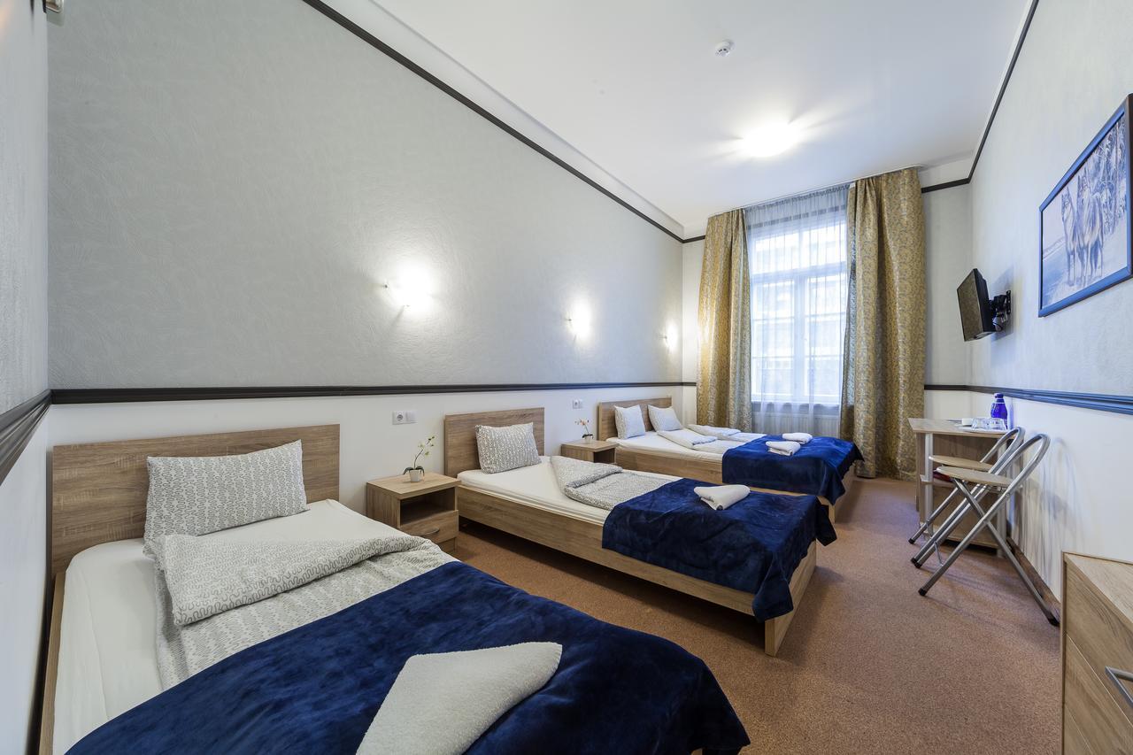Aquamarine Hotel Tallinn Buitenkant foto