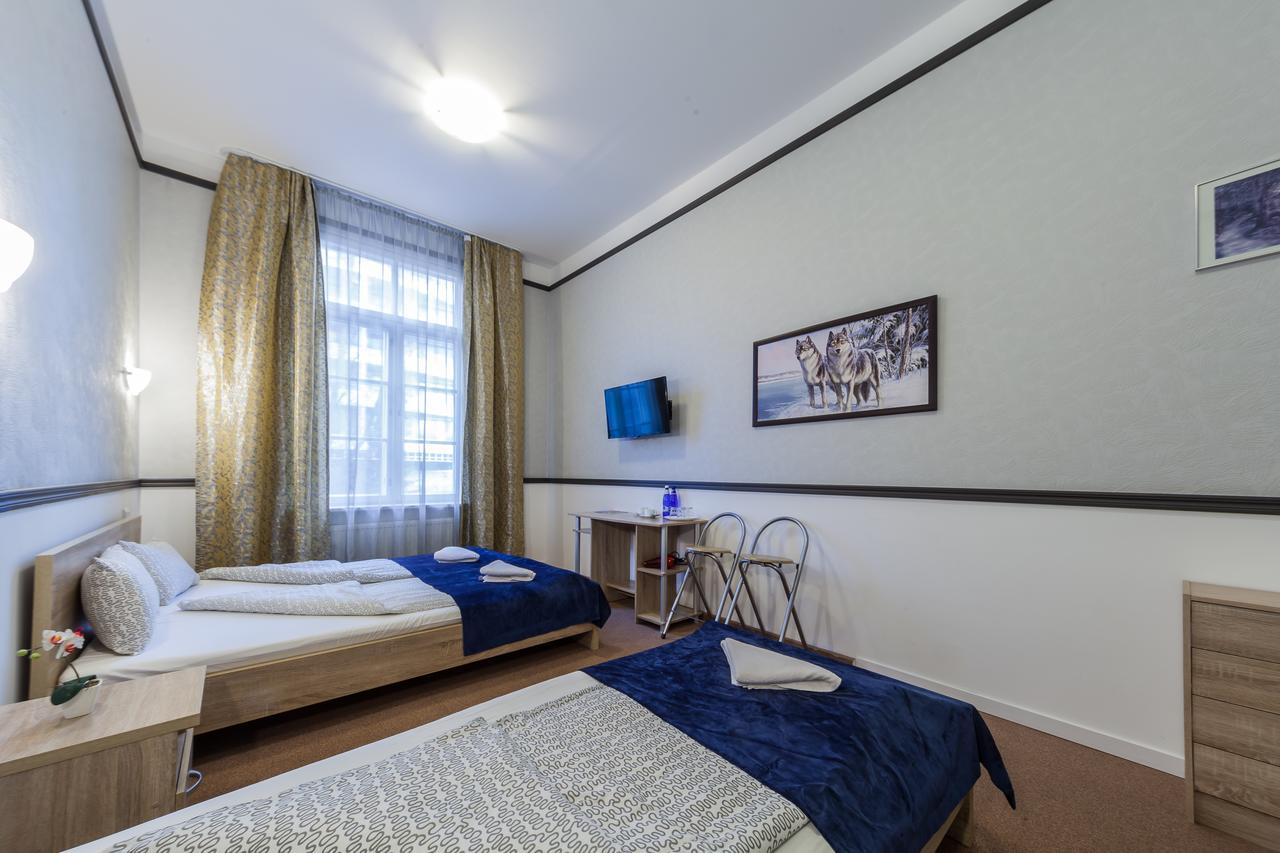 Aquamarine Hotel Tallinn Buitenkant foto